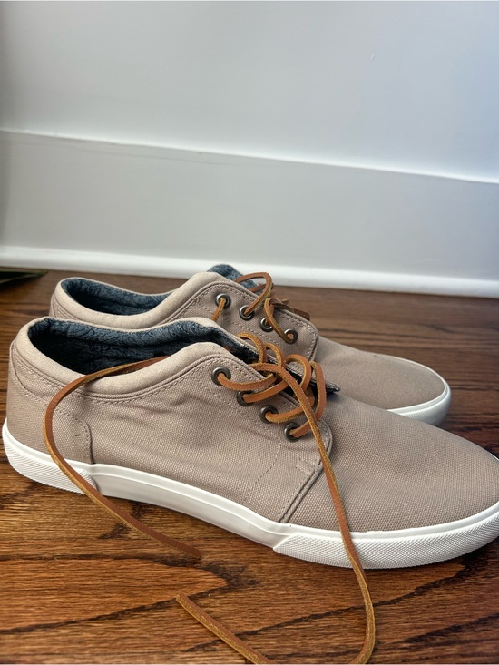 Express Other - Express Men's Canvas Sneakers/Loafers in Taupe with Tan Laces, size 9, nwt